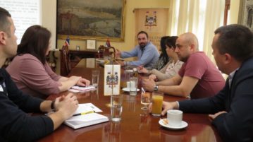 Potrebno sveobuhvatno sagledavanje problema napuštenih životinja
