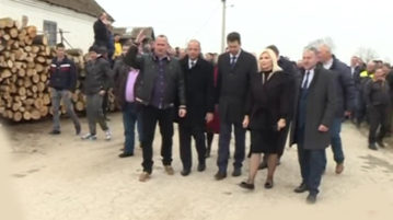 Politička raskrsnica oko puta