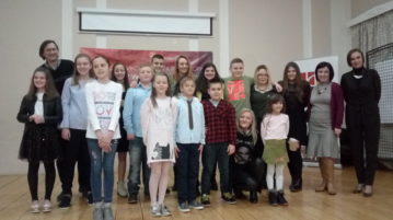Pobednici opštinske smotre recitatora „Pesniče naroda mog“ 2018.
