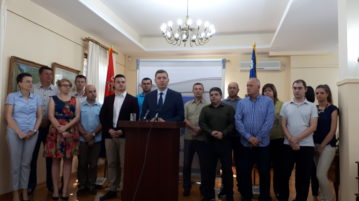 Optuživati čelnike Šapca da su izdajnici je dramatično opasno u situaciji u kojoj se nalazimo