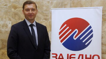 NE PLAŠIM SE VAŠIH UVREDA I VAŠIH TABLOIDA,TRAŽIM ODGOVORE PREDSEDNIČE