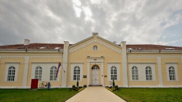 U 5 do 12 (SIMBOLIČNO)